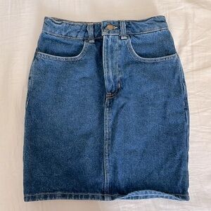American apparel denim skirt